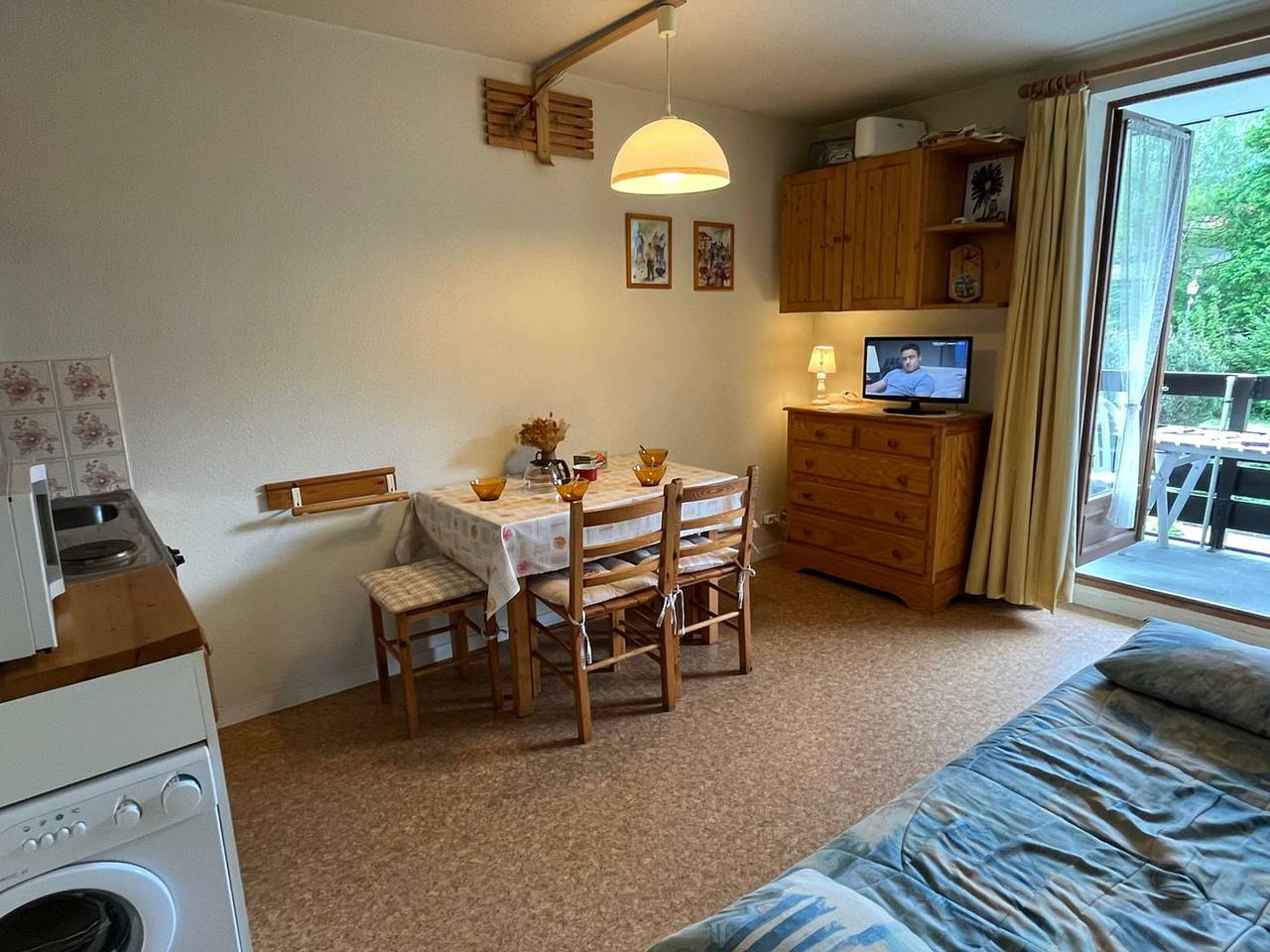 Studio entier, Studio confortable à Samoëns avec parking et animaux acceptés in Samoëns, Région de Bonneville