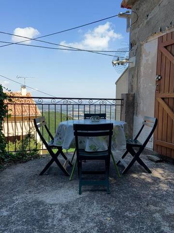 Gîte pour 4 personnes, avec balcon et vue à Vallecalle