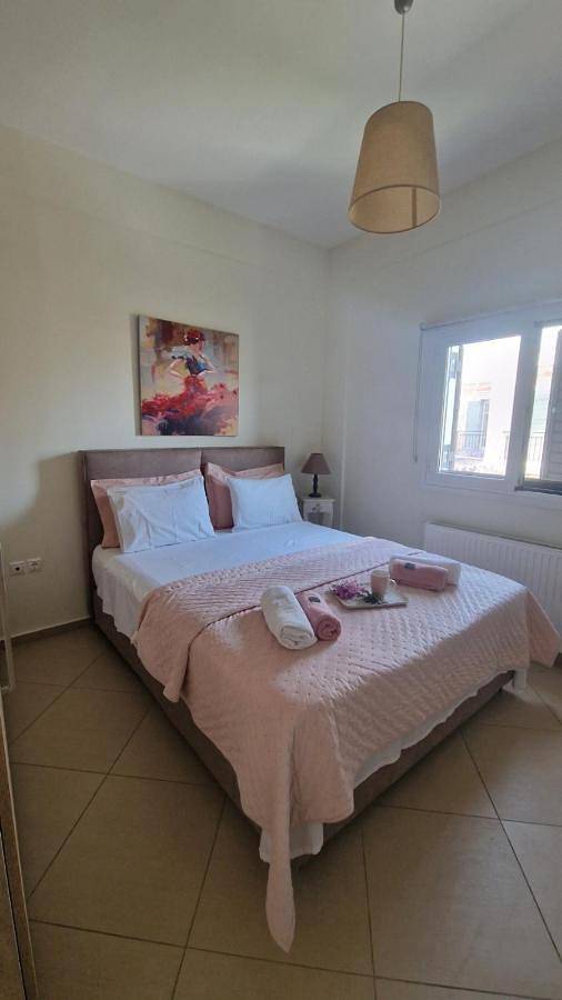 Gîte pour 4 personnes, avec vue et balcon dans Perdika - 2
