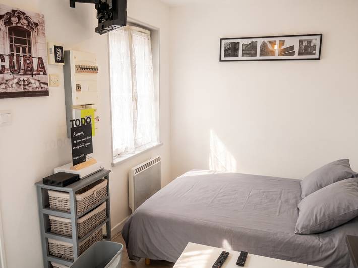 Ganzes Studio, Gemütliches Studio in Montargis - 13 m² - Parkplatz inklusive in Montargis, Montargis und Umgebung