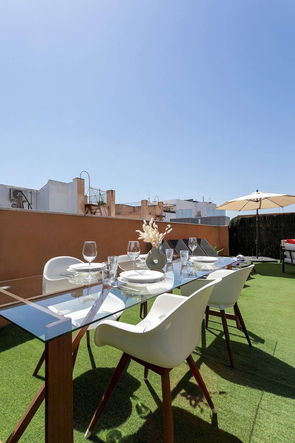 Ganze Wohnung, Ferienwohnung für 6 Personen mit Terrasse in Casco Antiguo, Sevilla