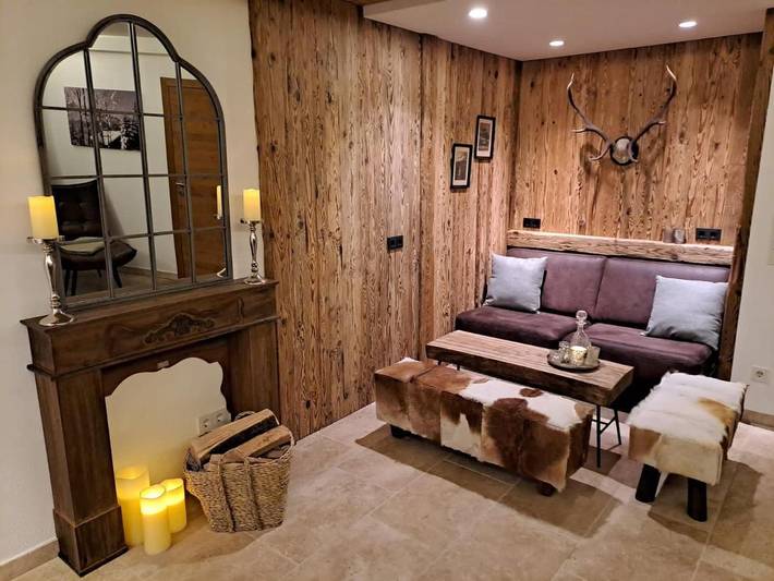 Hütte für 7 Personen, mit Sauna und Balkon sowie Whirlpool in Brixen im Thale - 2