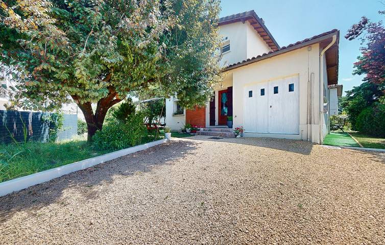 Gîte pour 4 personnes, avec jardin à Tournon-d'Agenais