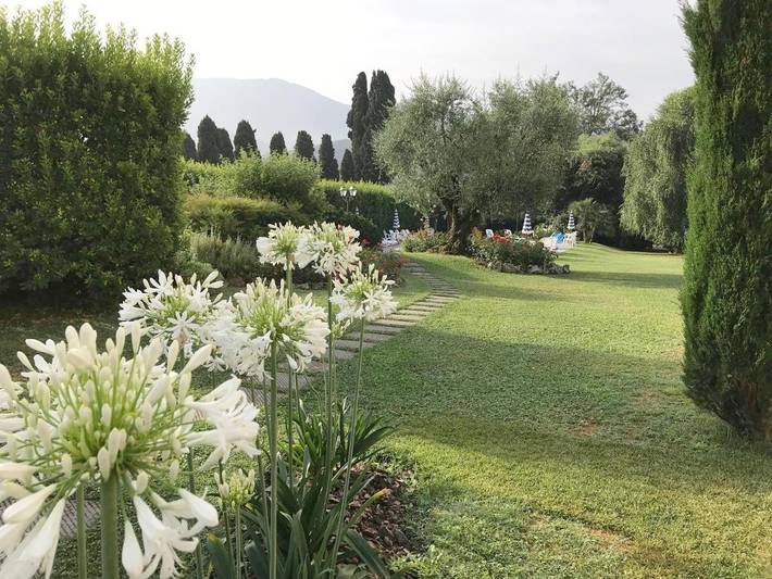 Maison d’hôte pour 3 personnes, avec jardin ainsi que vue et piscine