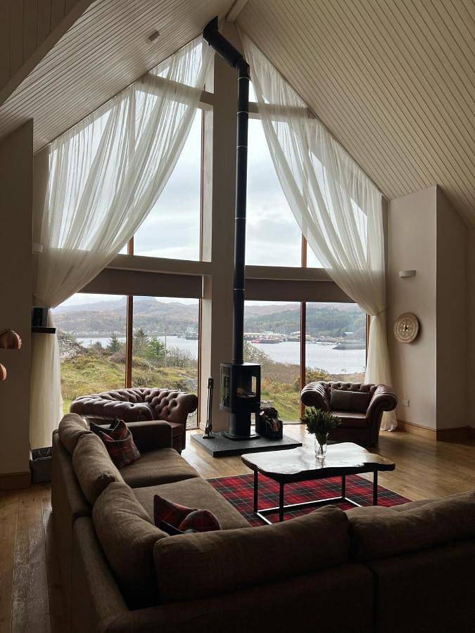 Three-Bedroom Chalet in Highlands