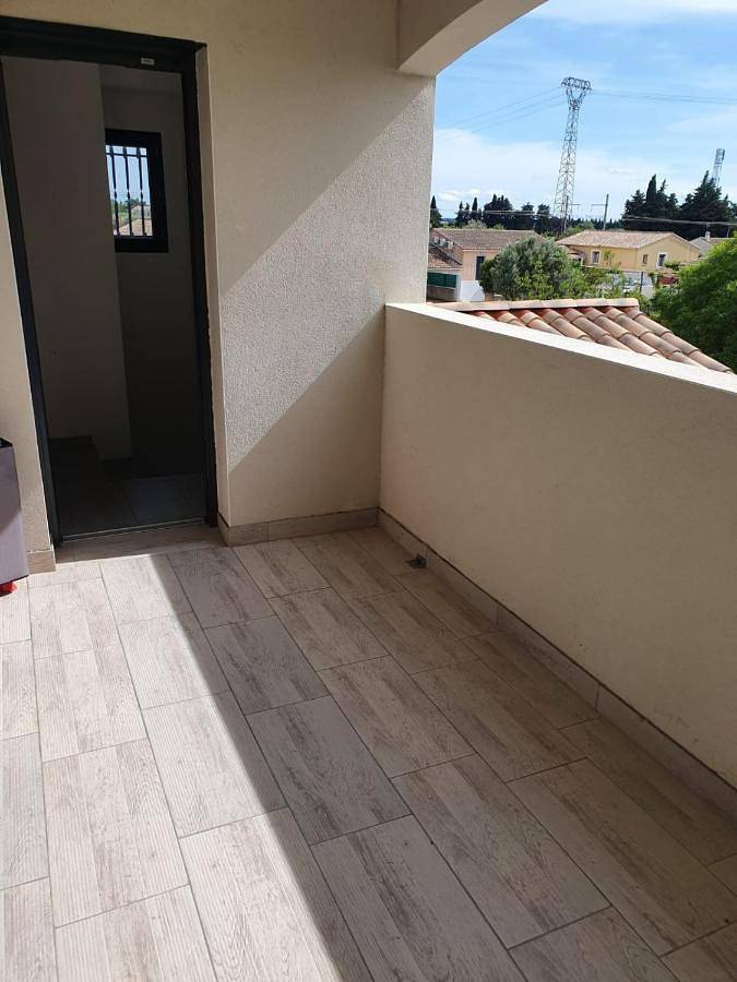 Location de vacances pour 8 personnes, avec balcon à Marguerittes - 2