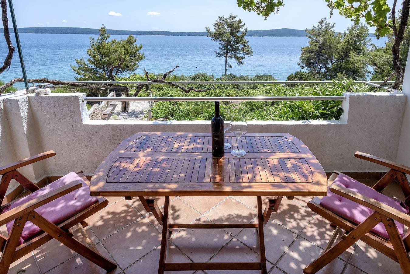 Ganze Wohnung, 1-Zimmer-Ferienwohnung am Strand Zavala, Hvar A-2061-b in Zavala, Hvar