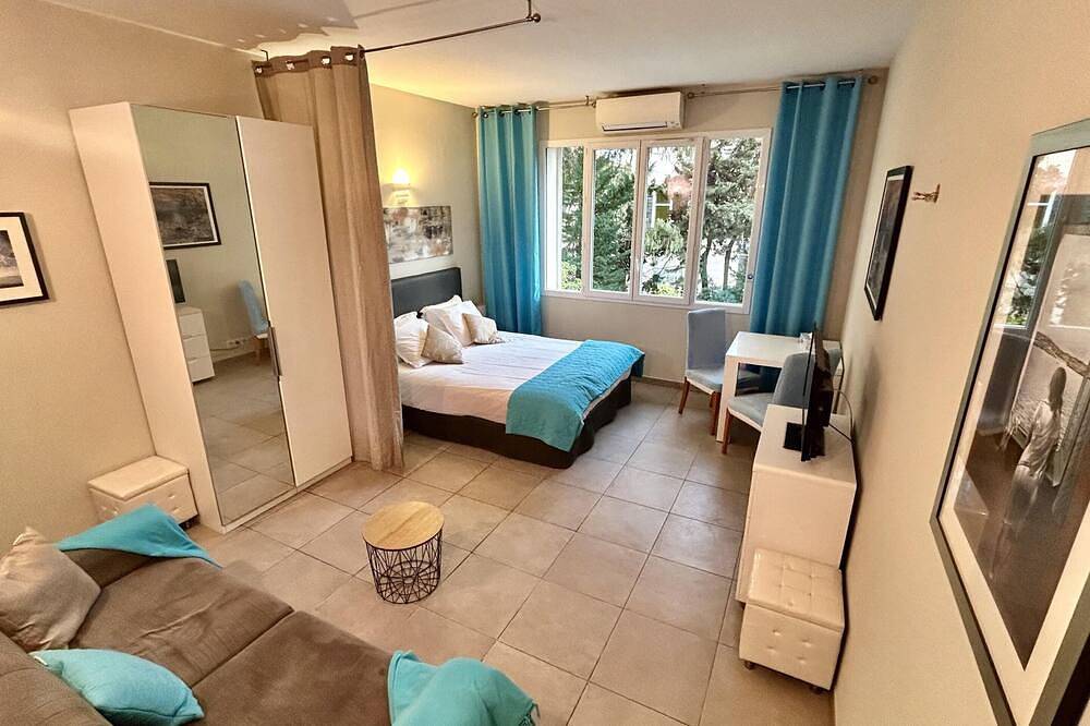 Duplex-Salle d'eau-Factory ou Mer in Cannes, Côte méditerranéenne (France)
