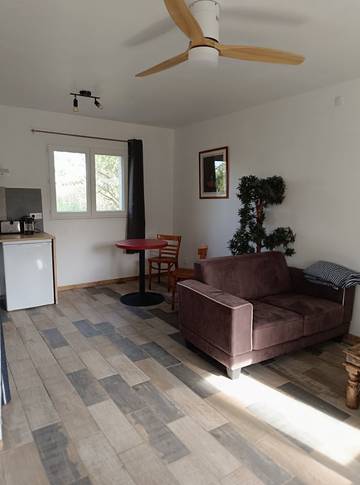 Cottage pour 2 personnes, avec terrasse dans Canal De La Robine