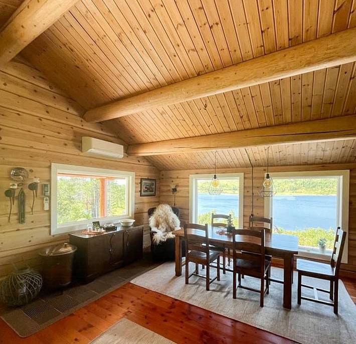 Berghütte bei Hundsåvatnet mit großer Veranda in Orkdal