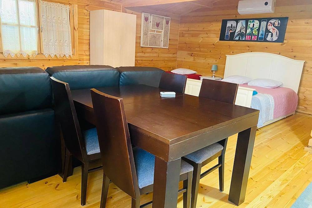 Villelay - Casa 3 Freiflächenhaube. 4 Menschen in Canidelo, Porto Distrikt