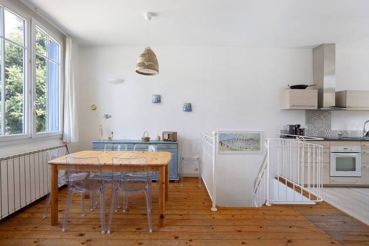 Casa independiente con 4 dormitorios, jardín cerrado y playa a 100 m in Fouras, Region de Rochefort