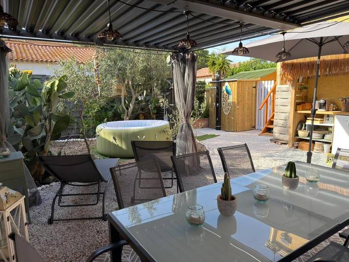 Apartamento de vacaciones para 6 personas, con jardín y jacuzzi, Se admiten mascotas - 1