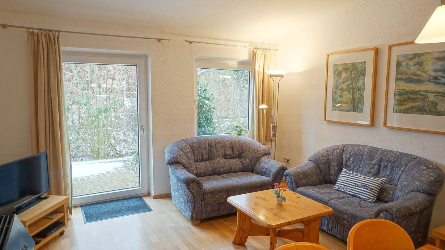 Ganze Wohnung, Komfortable Ferienwohnung mit Terrasse und Familienausstattung in Garding in Garding, Eiderstedt