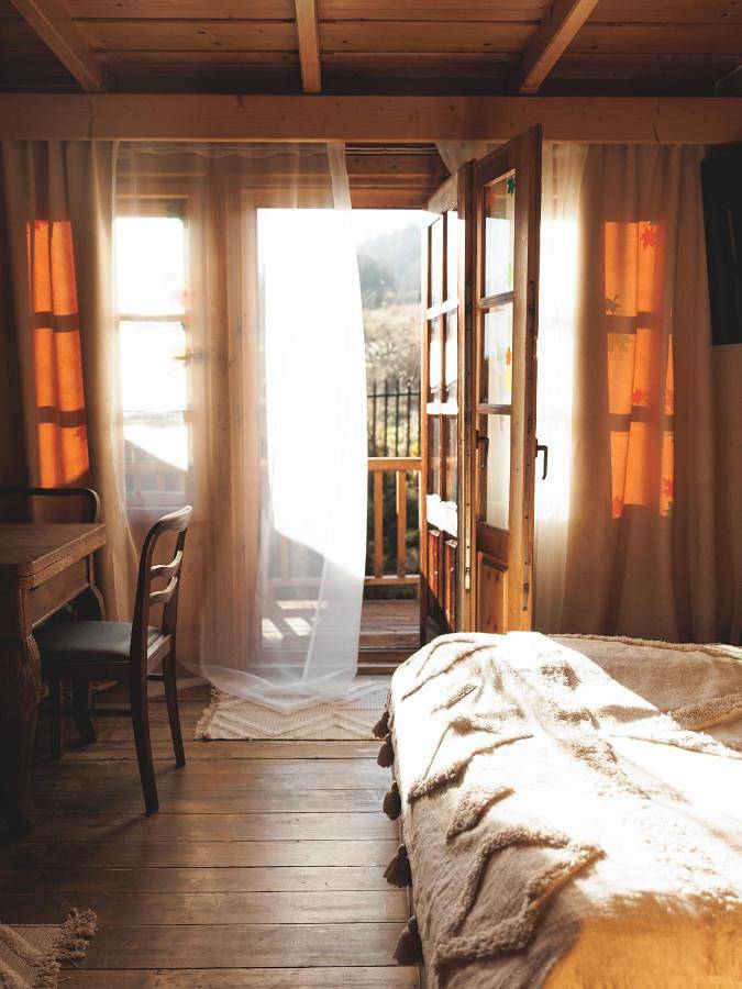 Chalet für 6 Personen, mit Ausblick und Garten - 1