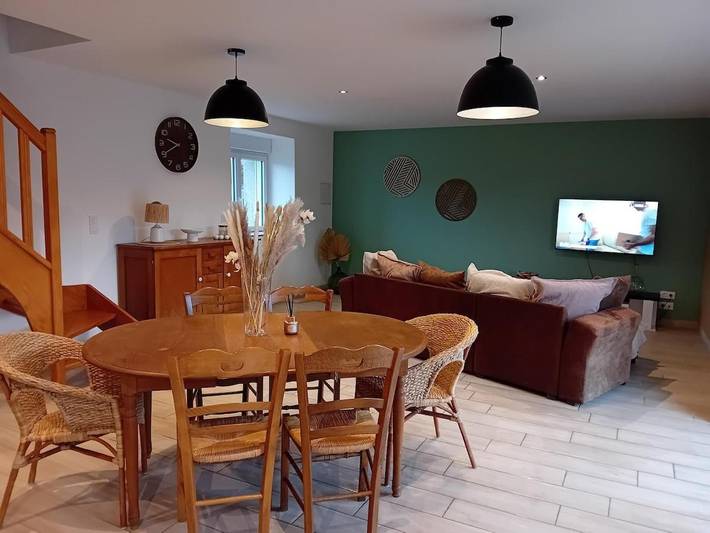 Location de vacances pour 6 personnes, avec terrasse et jardin à Gouvets - 3