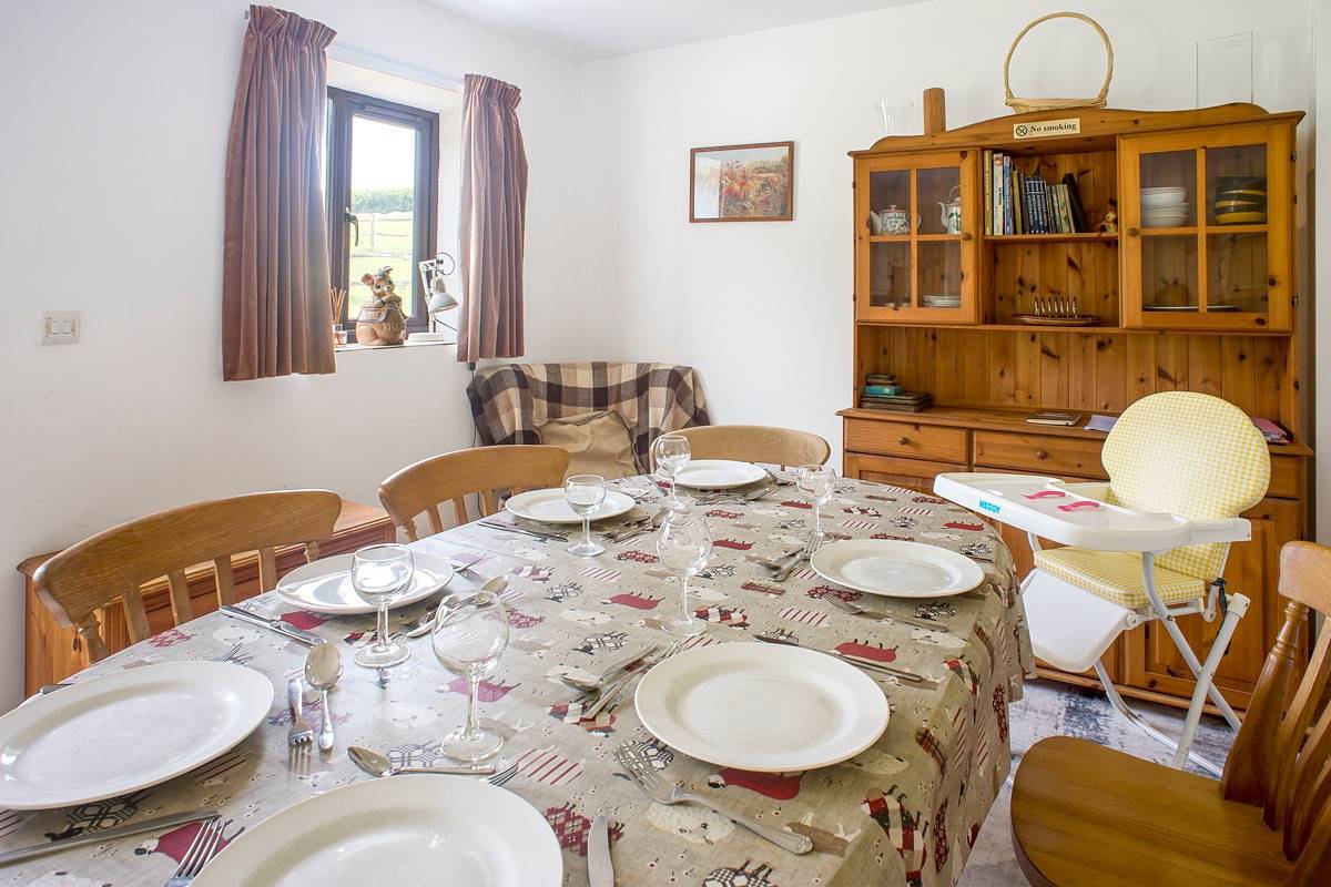 Accessible 4-Bed Barn, Sleeps 8 - Farm Stay in Mayfield and Five Ashes, East Sussex