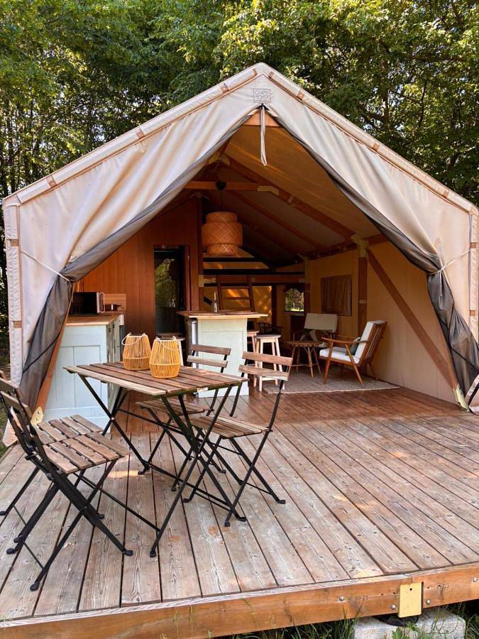 Location de vacances pour 2 personnes, avec Terrasse et Jardin à Verdelot