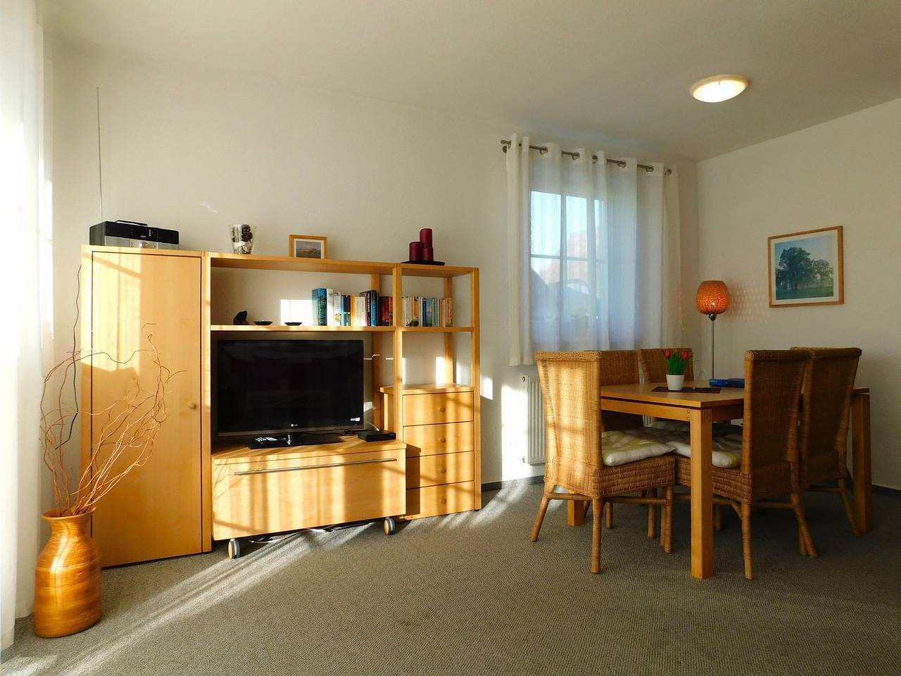 Ferienhaus "Unterm Reetdach" - Doppelhaushälfte ca. 70 m² für 2-5 Personen in Born a. Darß, Born auf dem Darß