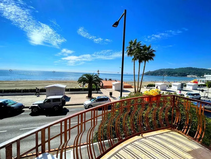 Apartamento de vacaciones para 6 personas, con vistas y balcón - 1