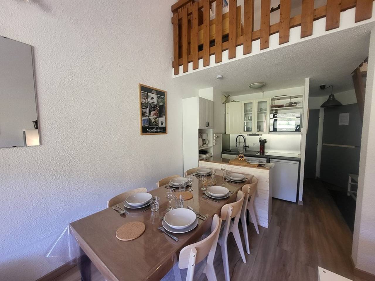 Appartement entier, Duplex 3 pièces avec mezzanine, parking et balcon exposé sud sur les pistes in Montgenèvre, Région de Briançon