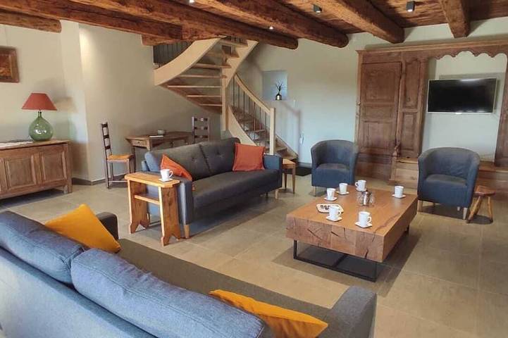 Gîte pour 8 personnes, avec jardin - 1