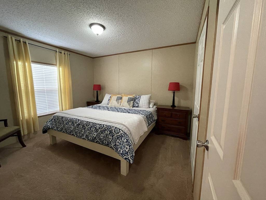 Pier Happiness on Lake Concordia Lakefront Rental!! in Concordia Parish