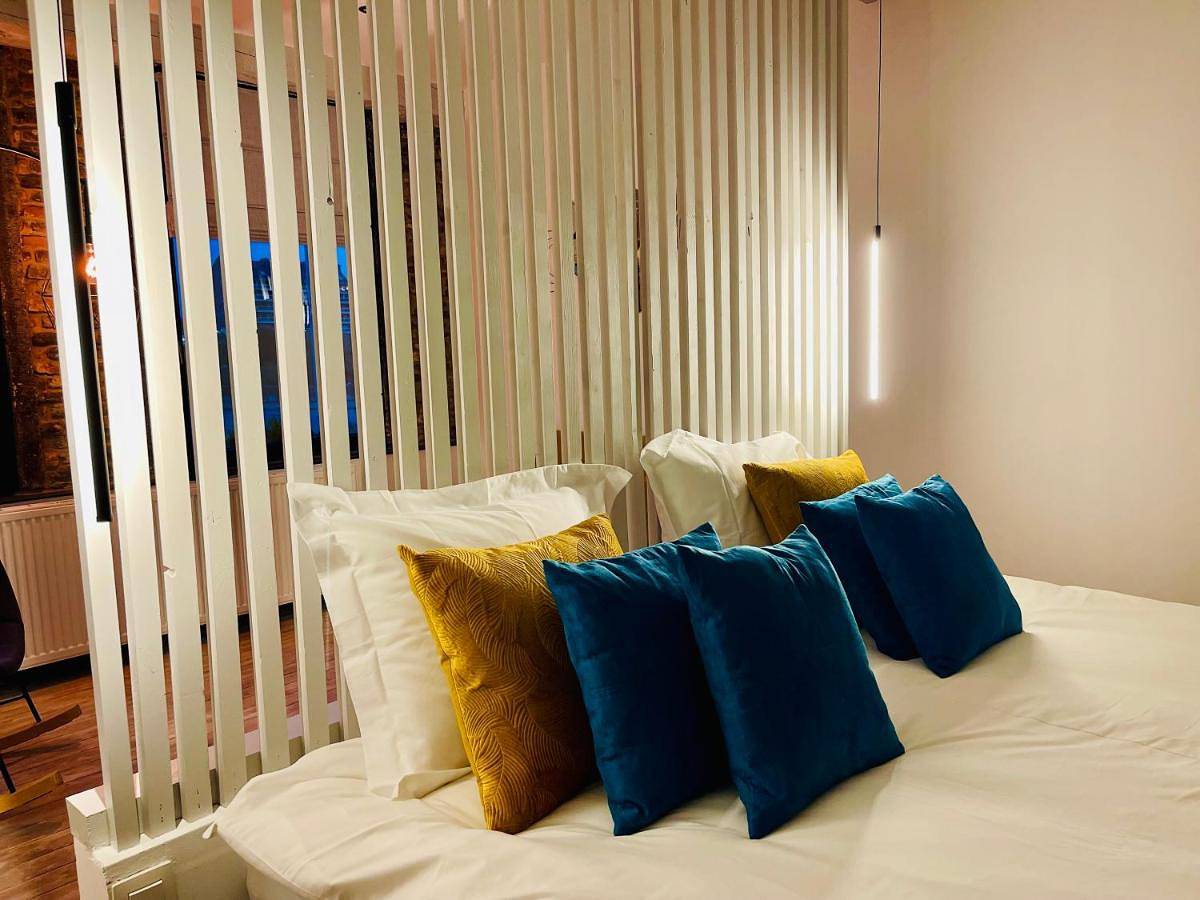 Deluxe Double Room with Extra Bed in Namur, Région de Namur