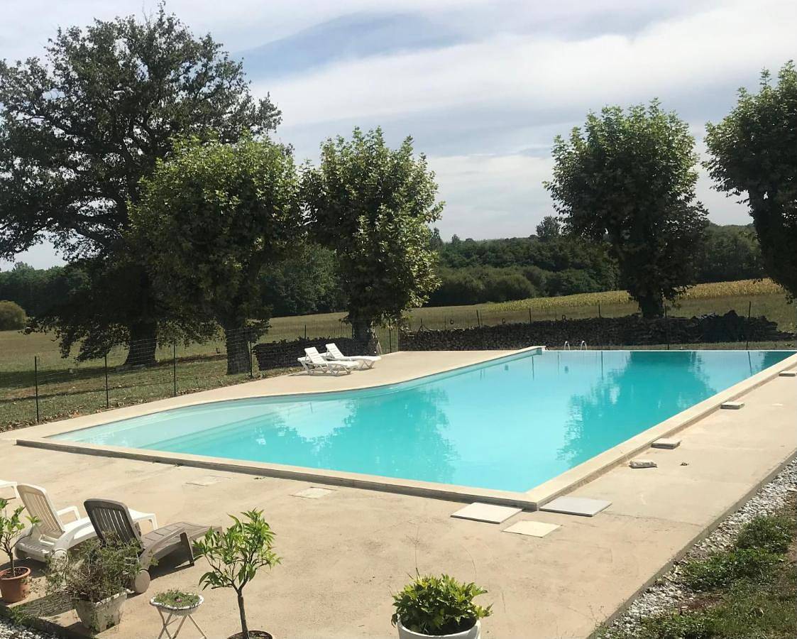 Pîgeonnier du Rau avec Parc et piscine 1-0 in Gamarde-les-Bains, Région de Dax