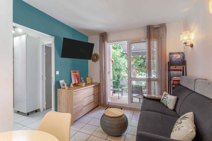 Location de vacances pour 4 personnes, avec jardin et bassin pour enfant, animaux acceptés à Cerbère