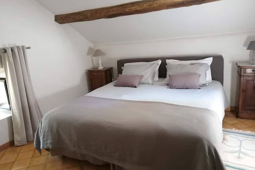 Maison de caractère 4**** au cœur du Larzac Pays des Templiers in Cornus, Parc naturel régional des Grands Causses