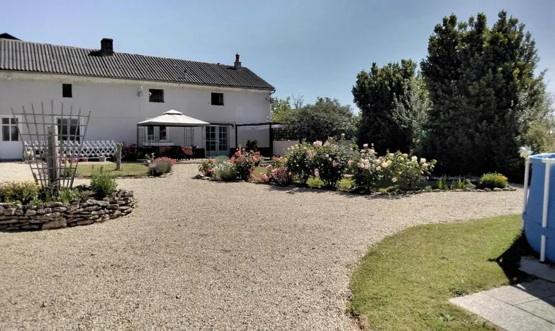 Maison de vacances pour 5 personnes, avec jardin et piscine, adapté aux familles - 1