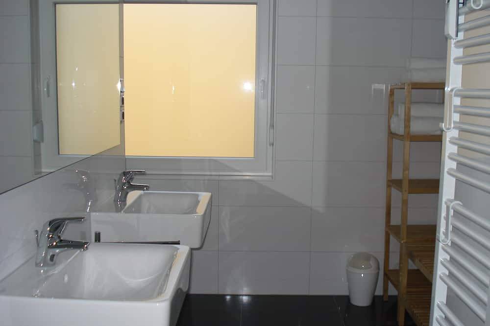 Ganze Wohnung, Ferienwohnung Ewa - Fewo Ellenz in Ellenz-Poltersdorf, Cochem-Zell