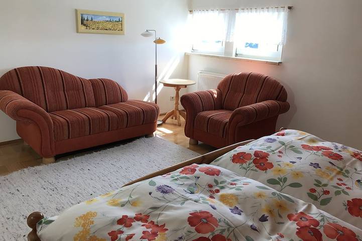 Ferienhaus für 8 Personen, mit Sauna und Garten in Klingenthal - 3