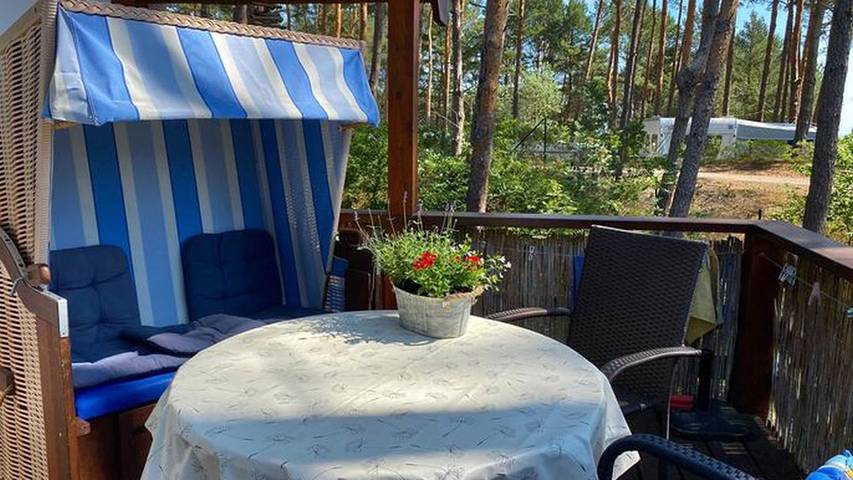 Ferienwohnung für 3 Personen, mit Terrasse in Karlshagen - 2