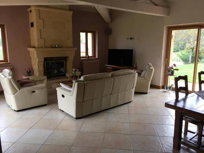 Chambre d’hôte pour 2 personnes, avec terrasse ainsi que jardin et vue à Vitrac - 4