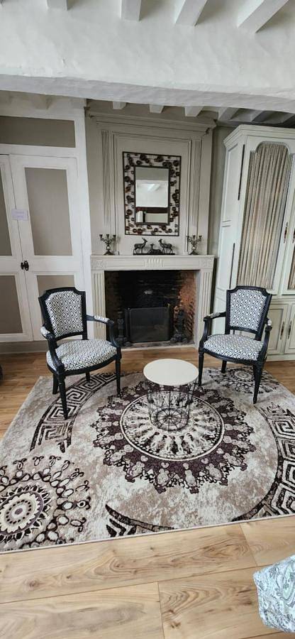 Double Room in Lyons-la-Forêt, Région de Les Andelys