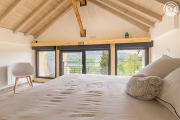 Chalet pour 4 Personnes dans Saint-Alban-de-Montbel, Région de Chambéry, Photo 3