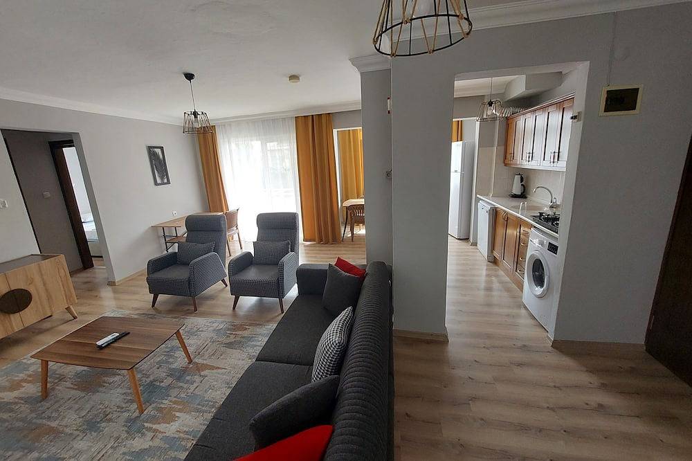 Mar Soleil 13 Two Bedroom Apartment in Marmaris, Provinz Muğla