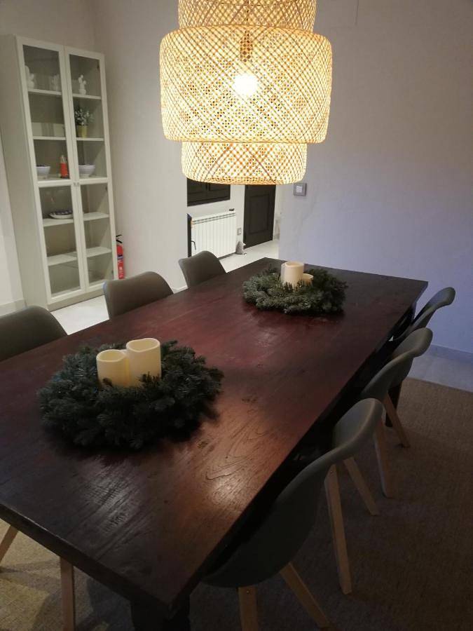 Albergue para 2 personas, con piscina además de terraza y jardín en San Martín de Liémana - 3