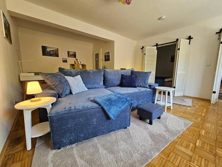 Ferienwohnung für 3 Personen, mit Terrasse und Garten sowie Ausblick in Leichlingen
