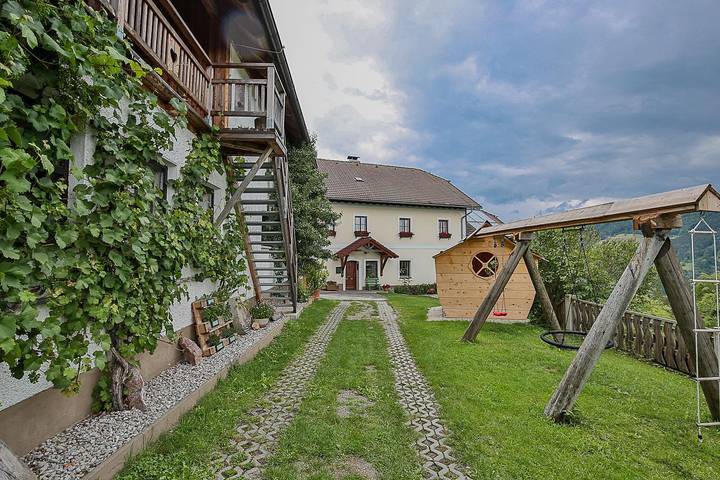 Ferienwohnung für 6 Personen, mit Garten und Ausblick - 1