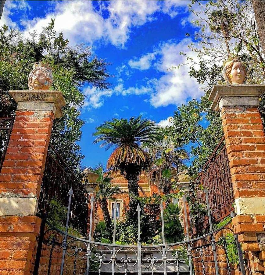 Villa dei Marchesi Carrozza in Santa Teresa di Riva, Provincia di Messina