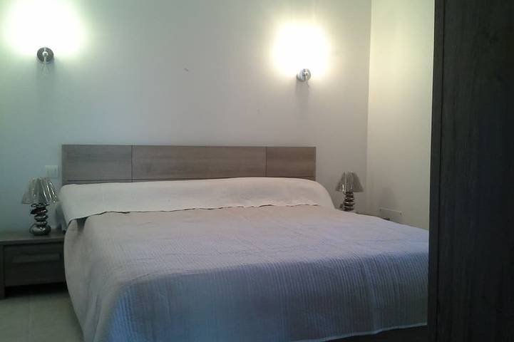 Gîte pour 6 personnes, avec jardin ainsi que terrasse et piscine à Pierrevert - 4