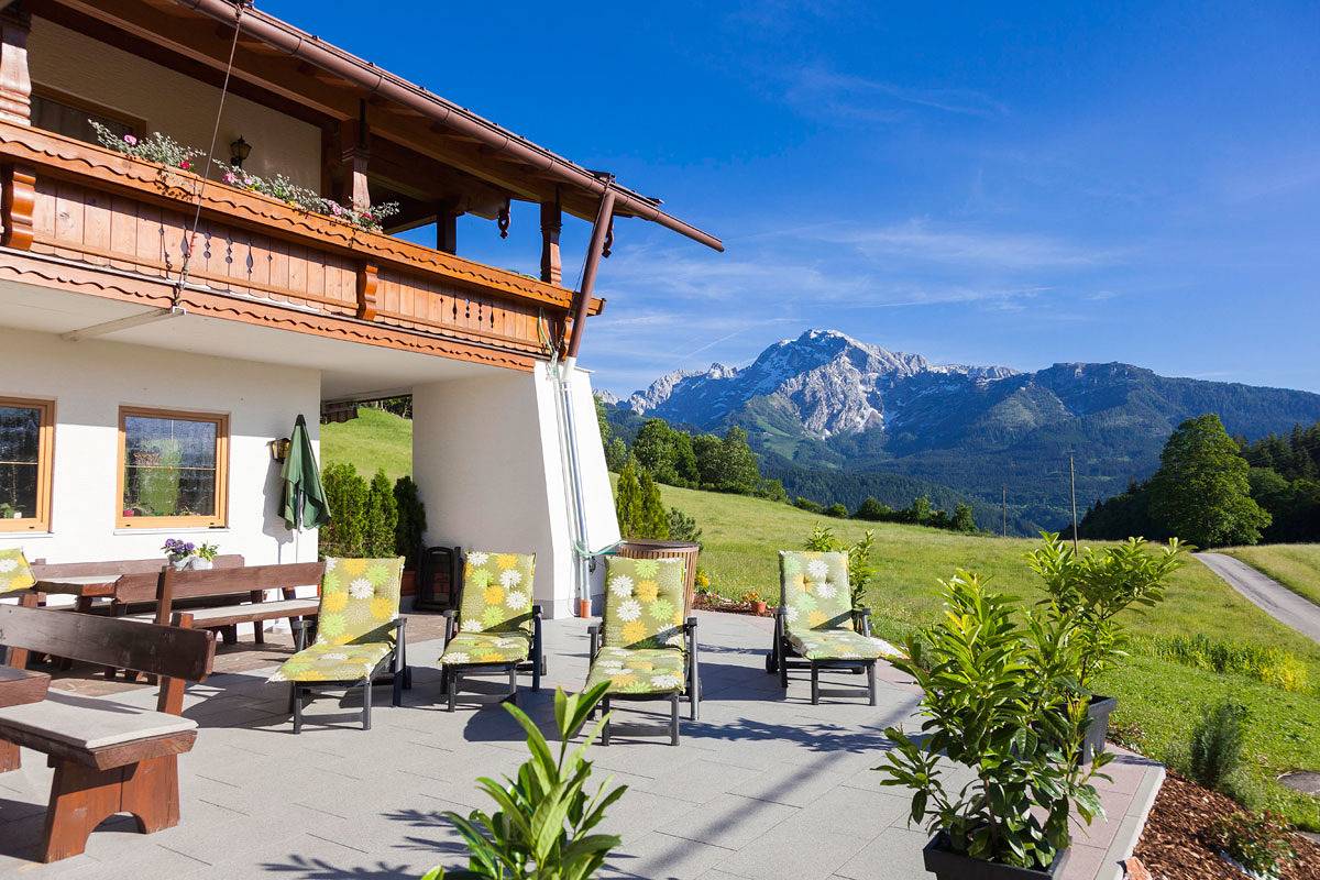Ganze Ferienwohnung, Ferienwohnungen Gästehaus Lärcheck Berchtesgaden - Ferienwohnung Wiesentraum, für 1-2 Personen in Göllstock, Berchtesgaden