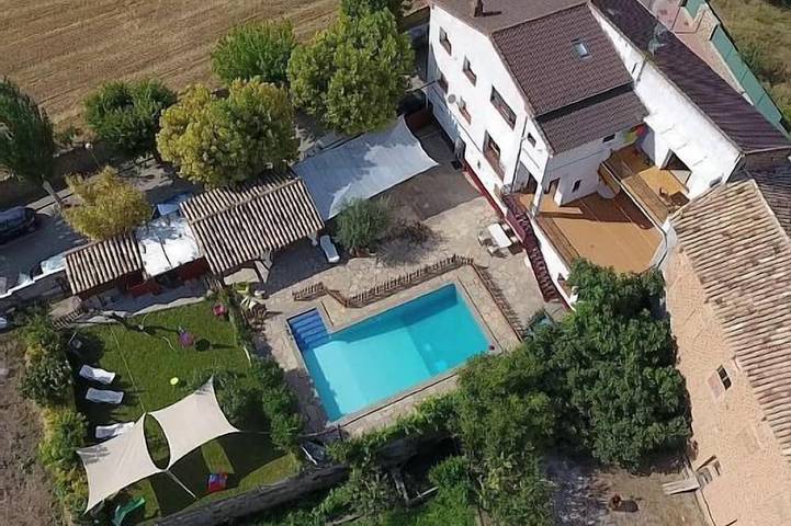 Apartamento de vacaciones para 6 personas, con piscina y jardín - 1