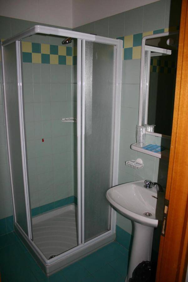 Bungalow für 4 Personen, mit Pool und Garten in Lignano Sabbiadoro - 2