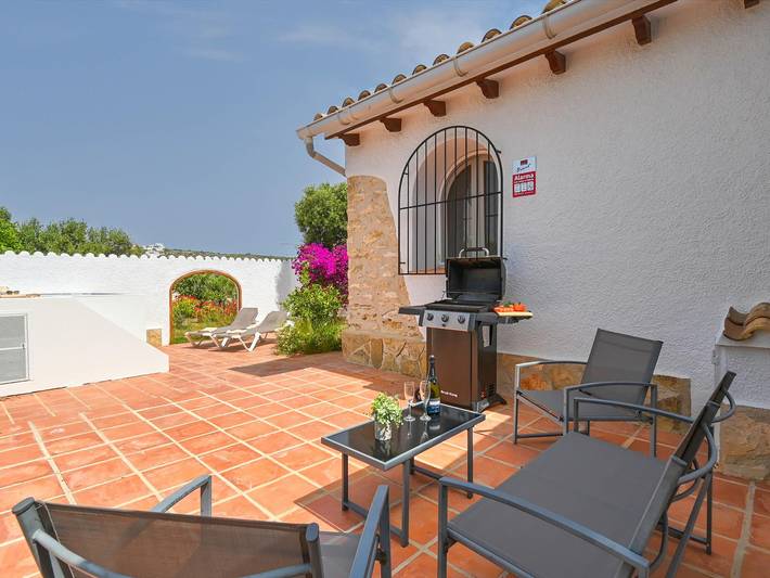 Encantadora villa con piscina privada, aire acondicionado y aparcamiento en Benitachell in Jávea, Costa Blanca