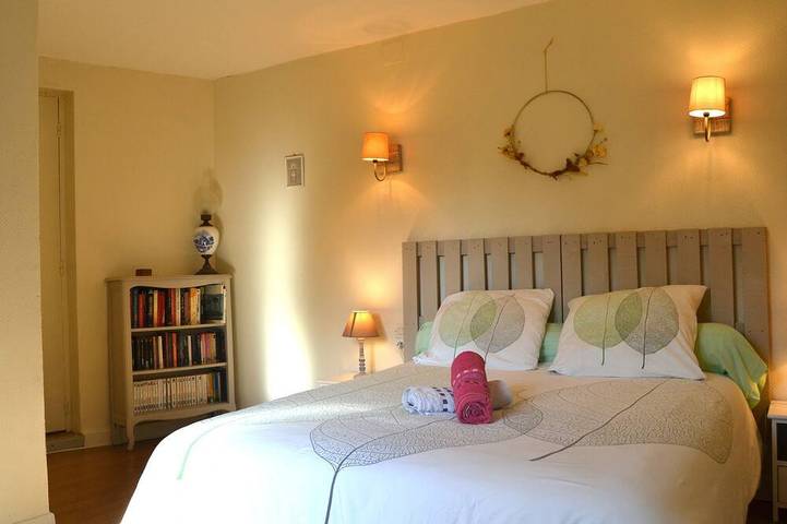 Location de vacances pour 6 personnes, avec jardin, animaux acceptés à Meyronne - 2