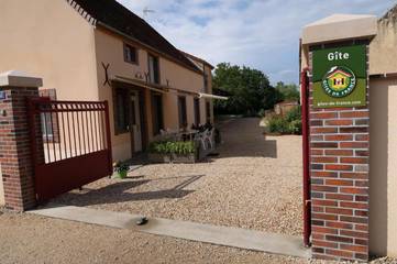 Gîte pour 4 personnes, avec jardin, animaux acceptés à Chéu